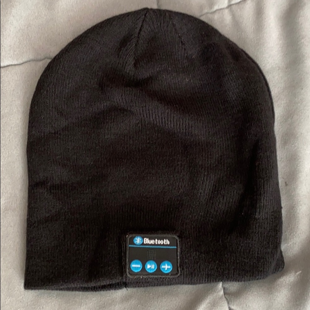 Bluetooth beanie.